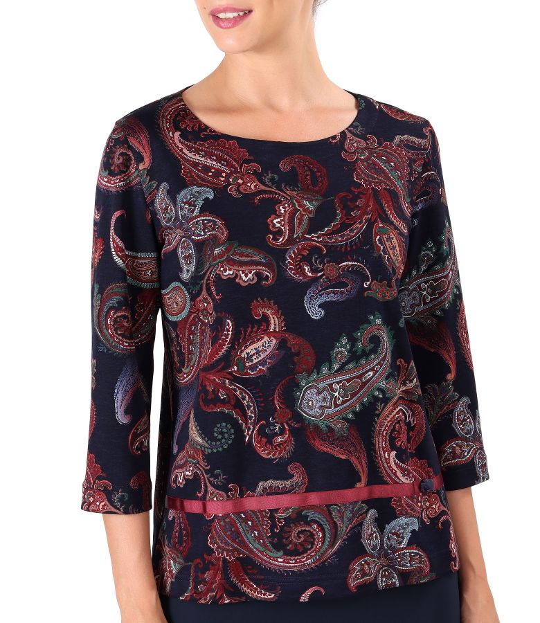 Blouse made of printed thick elastic jersey