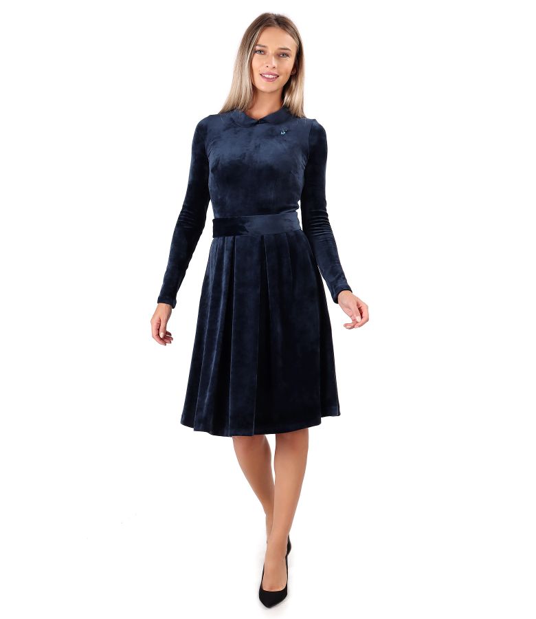 round collar frock