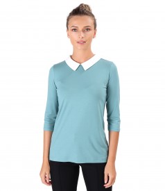 Elastic jersey blouse with pointed collar