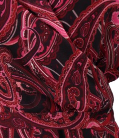 Elegant veil dress printed with paisley motifs