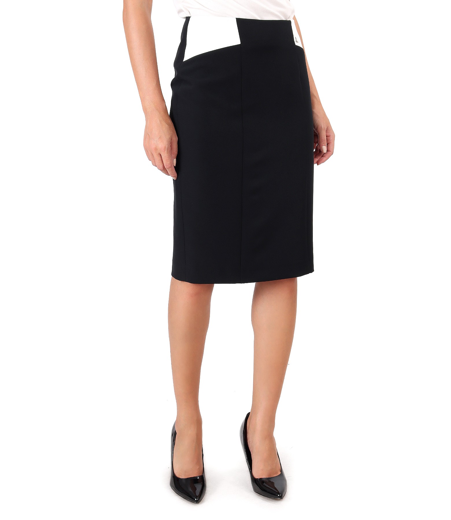 Elastic fabric skirt in two colors black - YOKKO