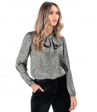 Elegant blouse made of printed satin