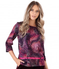 Blouse made of printed elastic jersey