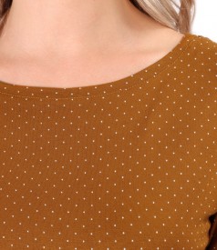 Elastic jersey blouse printed with dots