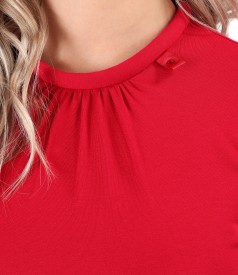 Elastic jersey blouse with round collar