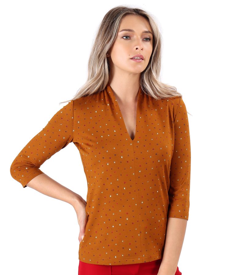 Elastic jersey blouse printed with dots