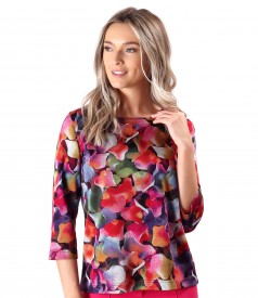 Blouse made of thick elastic jersey printed with floral motifs