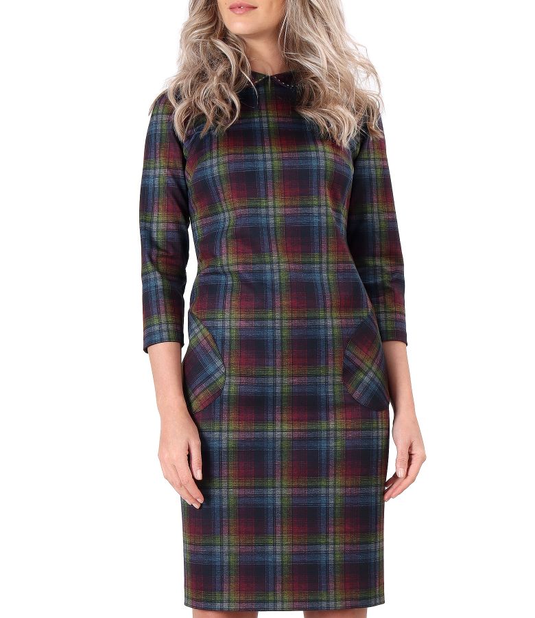 Dress made of thick elastic jersey with plaid and round collar