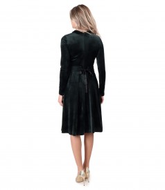 Velvet dress with round collar