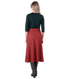 Long flared plaid skirt with elastic jersey blouse