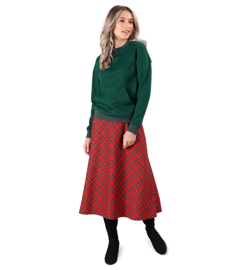 Casual outfit with long plaid skirt and sweatshirt