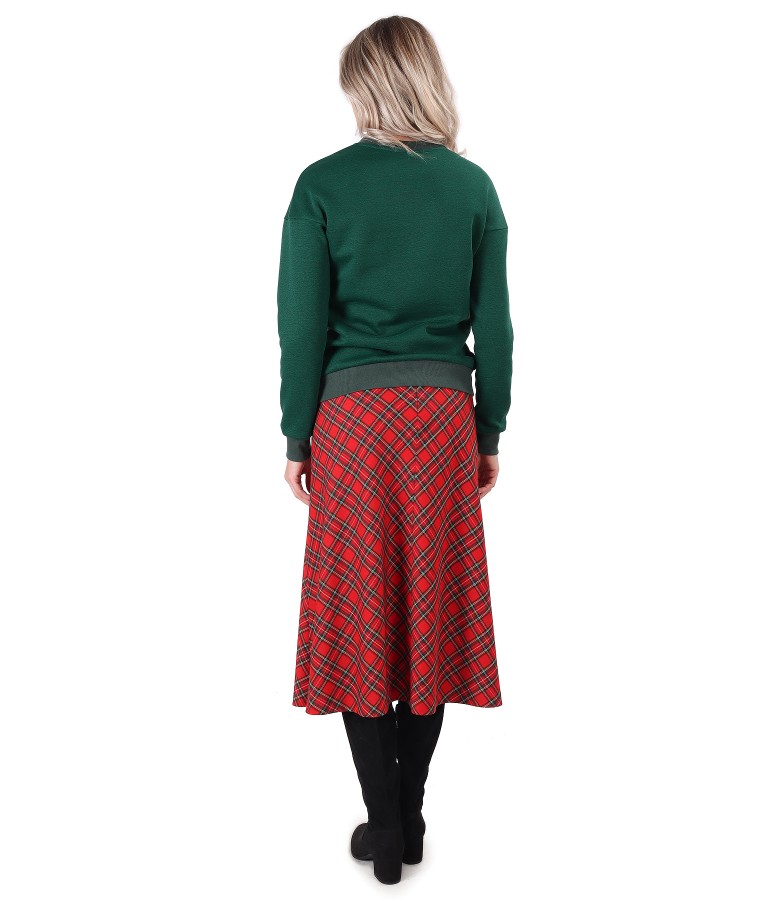 Casual outfit with long plaid skirt and sweatshirt