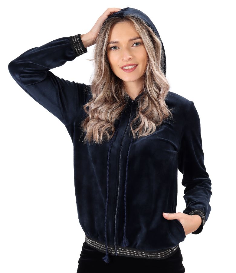 Elastic velvet sweatshirt with elastic finish with crystals