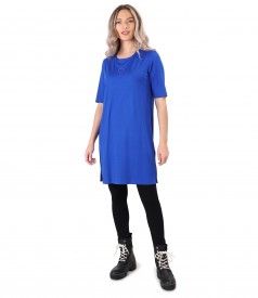 Elastic jersey casual dress with black leggings