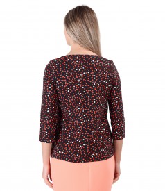 Blouse made of printed elastic jersey