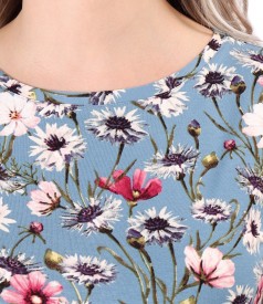 Elastic jersey blouse printed with floral motifs