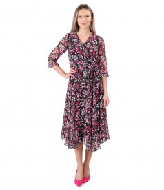 Elegant veil dress printed with floral motifs