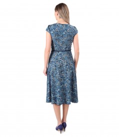 Elegant viscose dress printed with paisley motifs