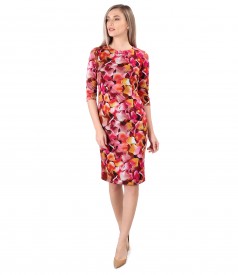 Elastic jersey dress printed with floral motifs