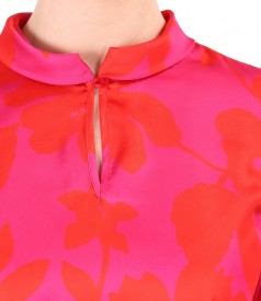 Satin blouse printed with floral motifs