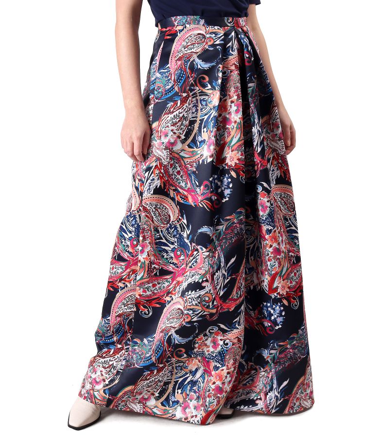 Long skirt made of duchesse satin fabric