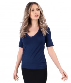 Blouse made of thin elastic jersey with V decolletage