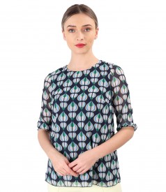 Elegant veil blouse printed with geometric motifs