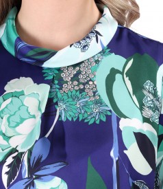 Satin blouse printed with floral motifs