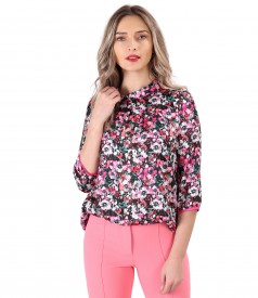 Satin blouse printed with floral motifs