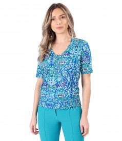 Blouse made of thin elastic jersey printed with floral motifs