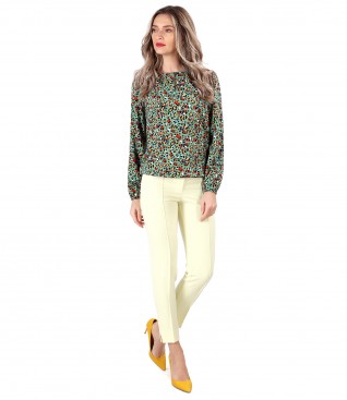 Viscose blouse with ankle pants