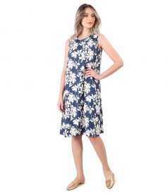 Casual dress made of tencel printed with floral motifs