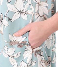 Casual dress made of tencel printed with floral motifs