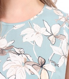 Casual dress made of tencel printed with floral motifs