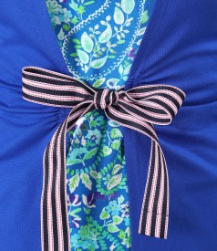 Jersey blouse tied with rips cord