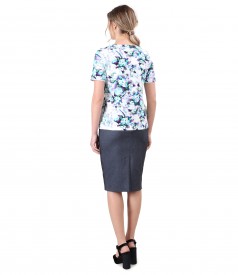 Blouse made of printed elastic cotton with denim skirt