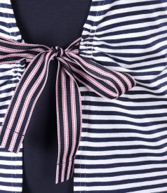 Striped jersey blouse tied with rips cord