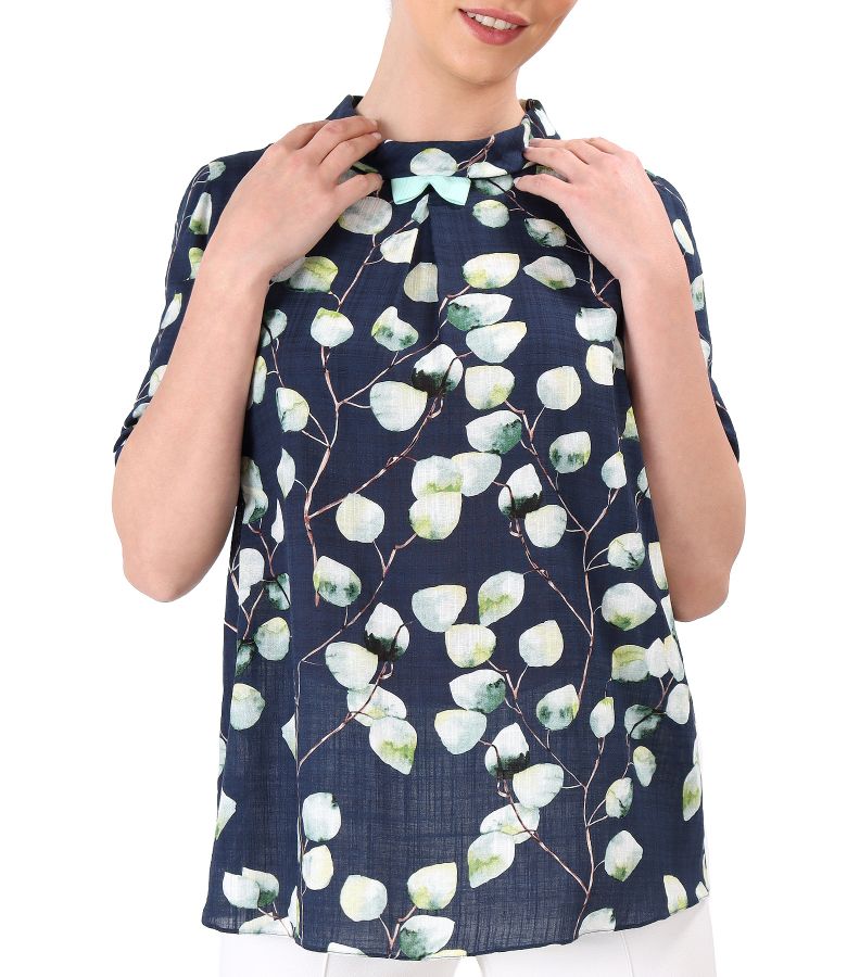 Casual cotton blouse with viscose printed with floral motifs