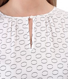 Viscose blouse printed with circles