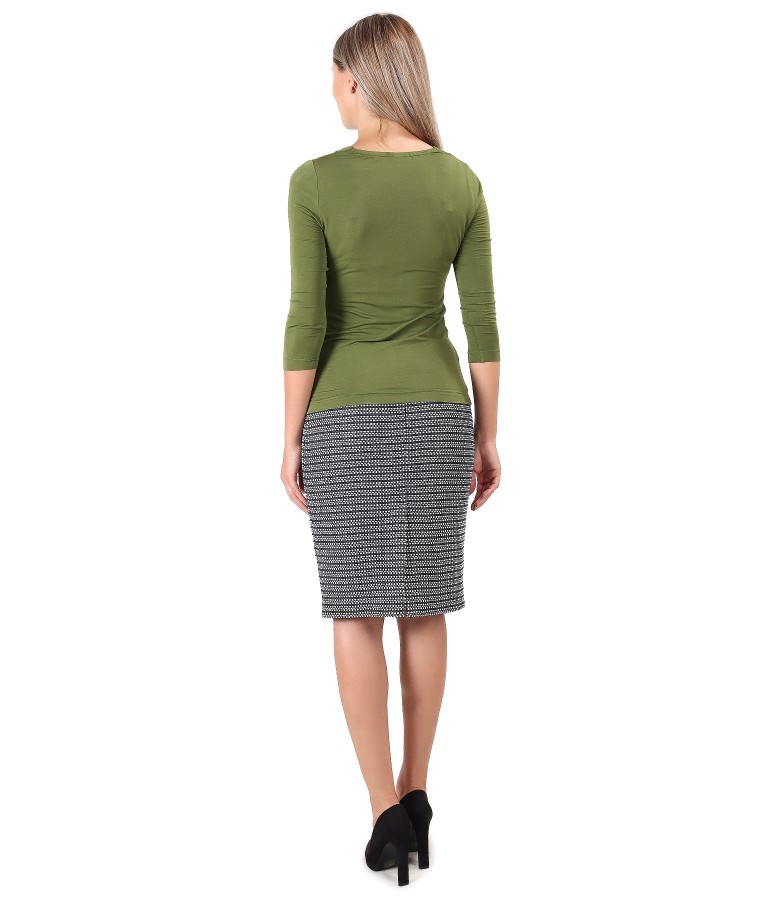 Office skirt with jersey blouse with pleats at the neckline