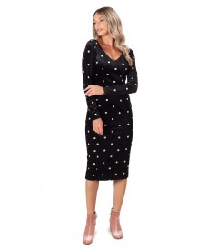 Elegant elastic velvet dress printed with polka dots