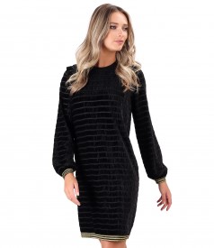 Striped velvet dress with elastic at the ends