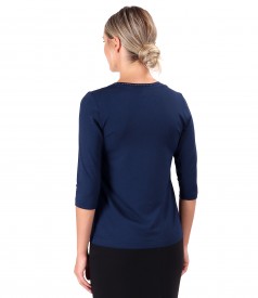 Blouse made of thin elastic jersey with V decolletage