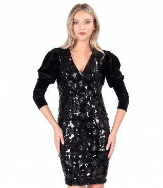 Elegant dress with sequin lace front and velvet back