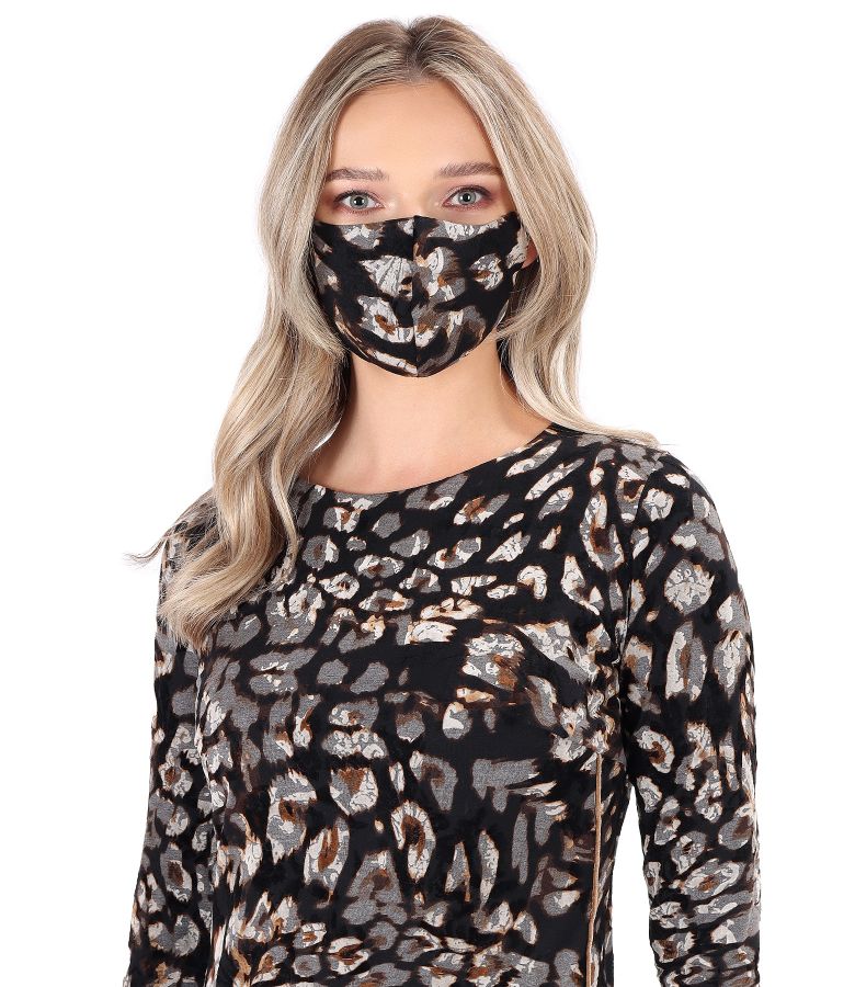 Reusable brocade velvet mask