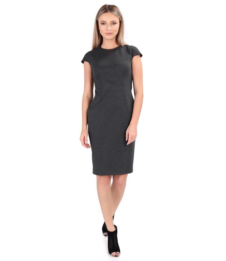 Elegant dress made of thick elastic jersey