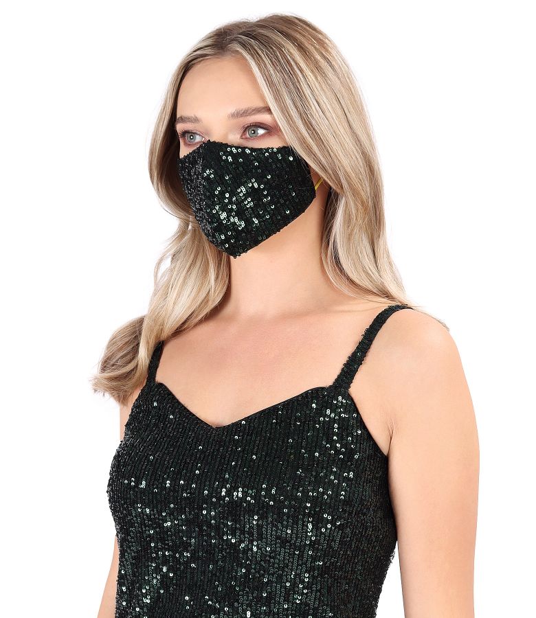 Reusable lace mask with sequins