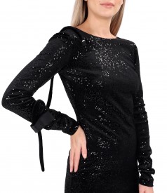 Evening dress with bare back made of velvet with sequins