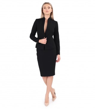 Office outfit with skirt and jacket made of elastic fabric