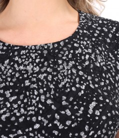 Elegant dress made of printed elastic brocade